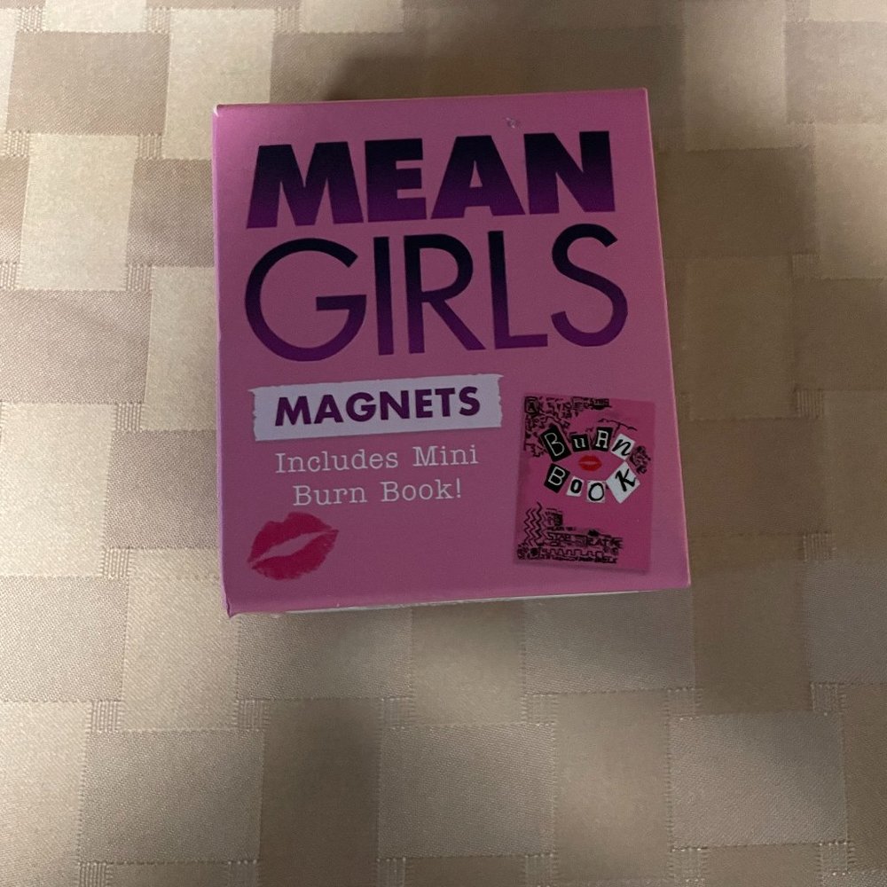 MEAN GIRLS MINI MAGNETS